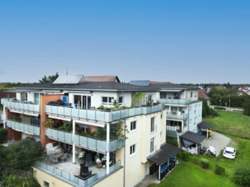 Schönes 3,5‑Zimmer-Penthouse in naturnaher Lage mit großer Dachterrasse, 88074 Meckenbeuren, Penthousewohnung